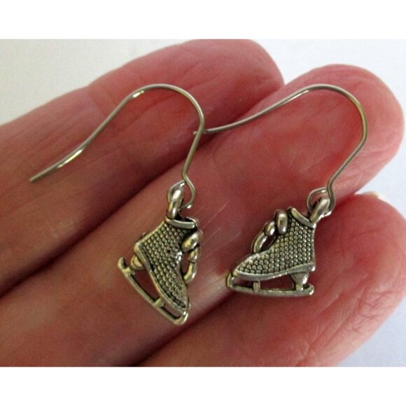 New Ice Skate Dangle Earrings Stainless Wires Winter Skater Sports Jewelry Gift - Picture 2 of 4
